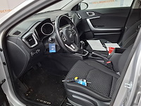 Personenauto, kia, ceed - afbeelding 19 van  61