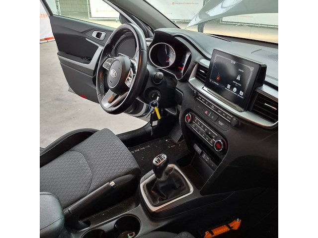 Personenauto, kia, ceed - afbeelding 41 van  61