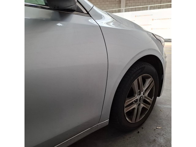 Personenauto, kia, ceed - afbeelding 45 van  61