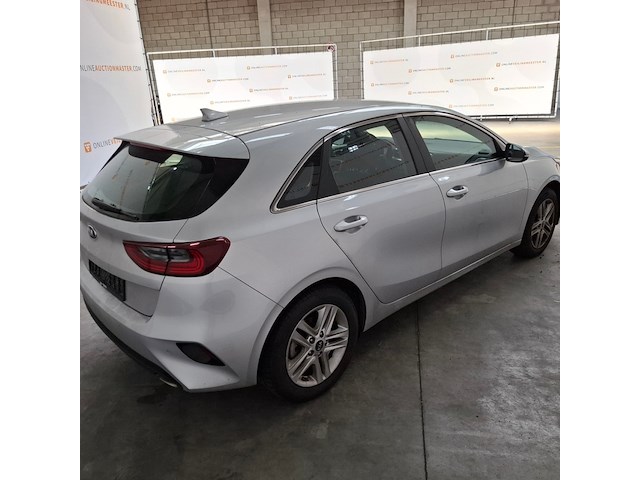 Personenauto, kia, ceed - afbeelding 59 van  61