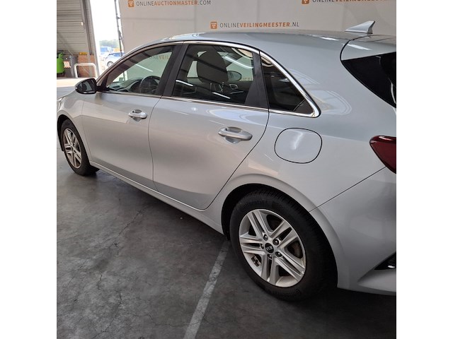 Personenauto, kia, ceed - afbeelding 11 van  58