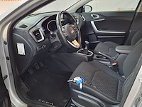 Personenauto, kia, ceed - afbeelding 14 van  58