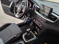Personenauto, kia, ceed - afbeelding 35 van  58