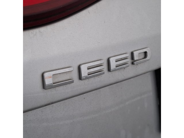 Personenauto, kia, ceed - afbeelding 44 van  58
