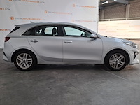 Personenauto, kia, ceed - afbeelding 34 van  58