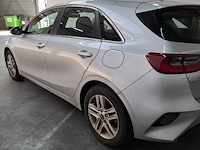 Personenauto, kia, ceed - afbeelding 2 van  62