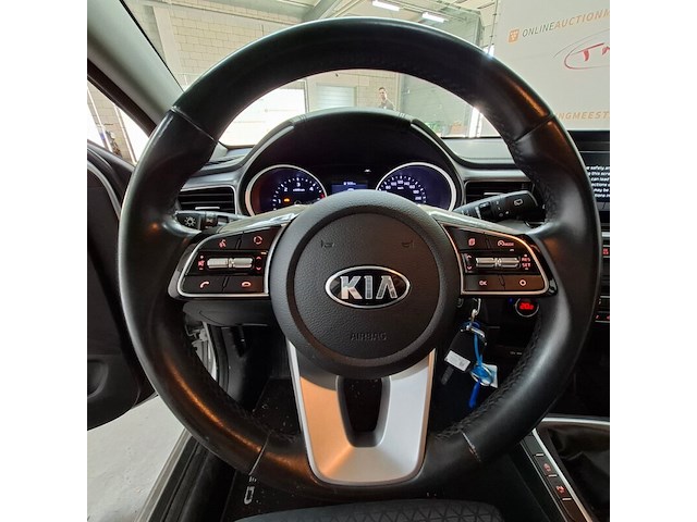 Personenauto, kia, ceed - afbeelding 25 van  62