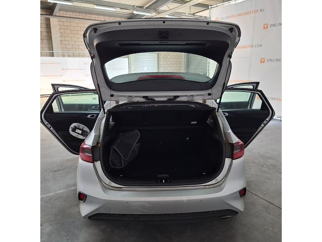 Personenauto, kia, ceed - afbeelding 35 van  62