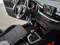 Personenauto, kia, ceed - afbeelding 40 van  62