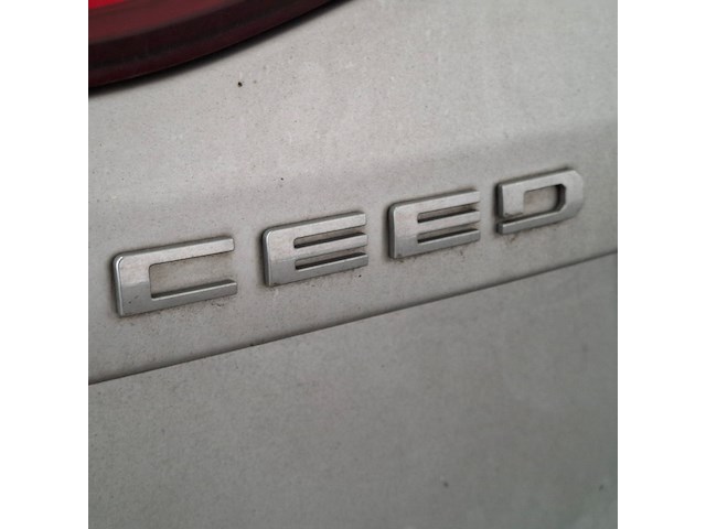 Personenauto, kia, ceed - afbeelding 54 van  62