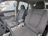 Personenauto, kia, cerato, 1.6-16v lx, 2005 - afbeelding 13 van  16