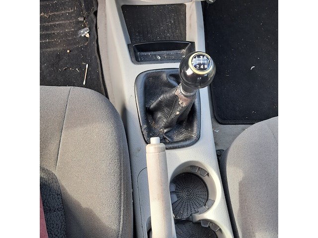 Personenauto, kia, cerato, 1.6-16v lx, 2006 - afbeelding 19 van  21
