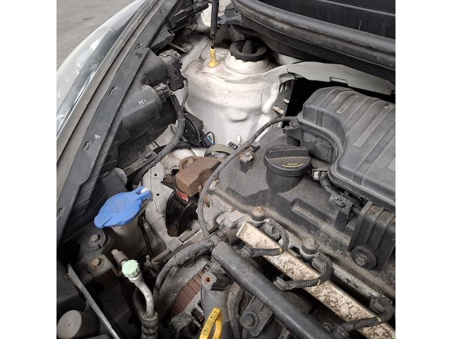 Personenauto, kia, picanto, 1.2 cvvt isg r-cross, 2014 - afbeelding 17 van  49