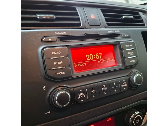 Personenauto, kia, rio, 1.4 cvvt plus pack, 2013 - afbeelding 35 van  69