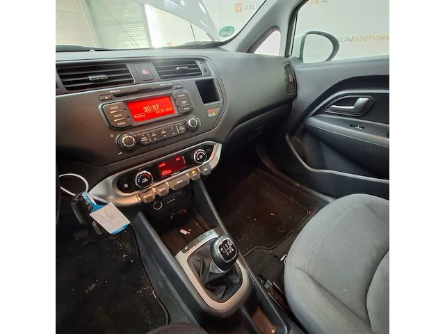 Personenauto, kia, rio, 1.4 cvvt plus pack, 2013 - afbeelding 38 van  69
