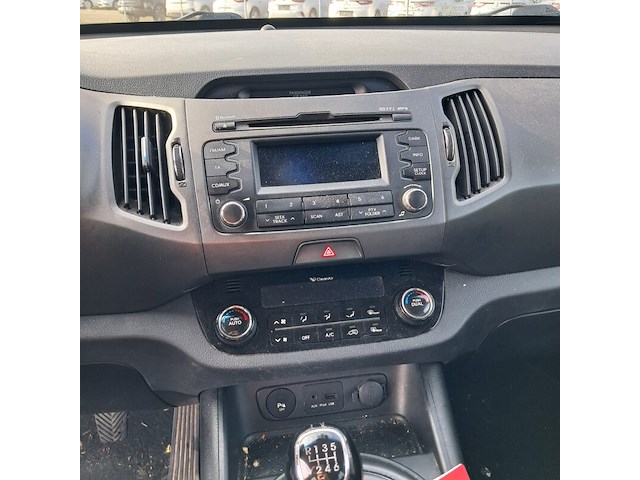 Personenauto, kia, sportage, 1.6 gdi x-ecutive plus pack, 2011 - afbeelding 17 van  18