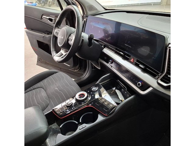 Personenauto, kia, sportage hev, 2023 - afbeelding 62 van  84