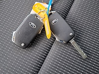 Personenauto kia, sportage - afbeelding 38 van  46