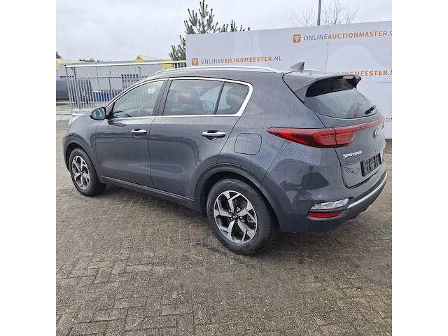 Personenauto kia, sportage - afbeelding 44 van  46