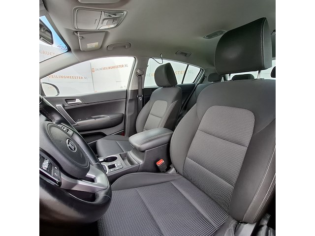Personenauto, kia, sportage - afbeelding 17 van  46