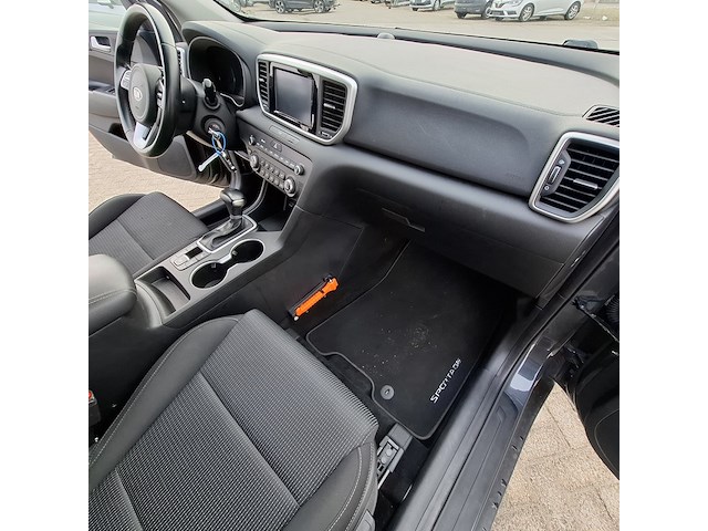 Personenauto, kia, sportage - afbeelding 35 van  46