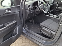 Personenauto, kia, sportage - afbeelding 15 van  46