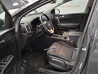 Personenauto, kia, sportage - afbeelding 13 van  49
