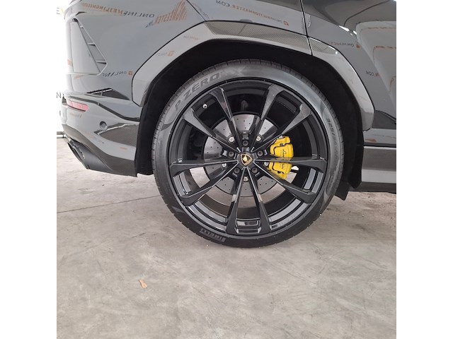Personenauto, lamborghini, urus, 2021 - afbeelding 13 van  80