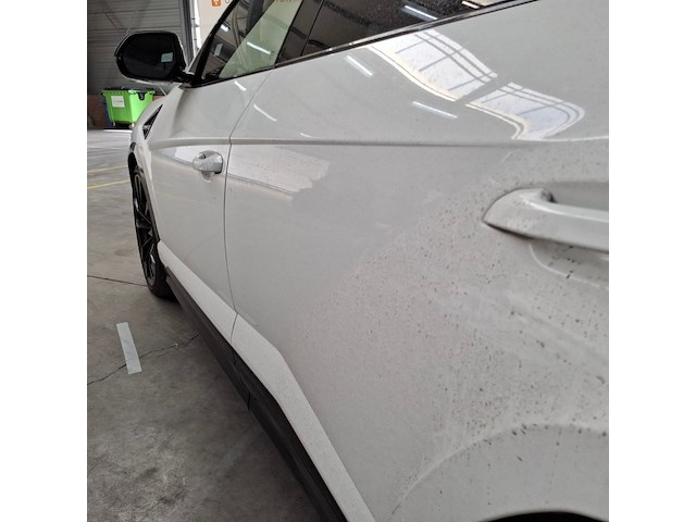 Personenauto, lamborghini, urus - afbeelding 3 van  75