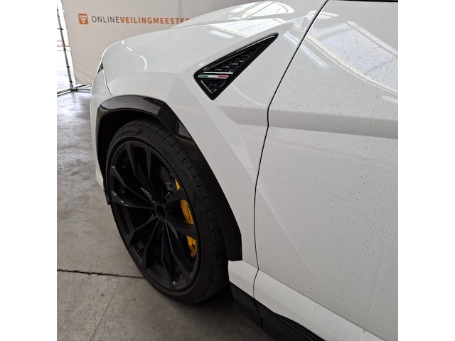 Personenauto, lamborghini, urus - afbeelding 4 van  75