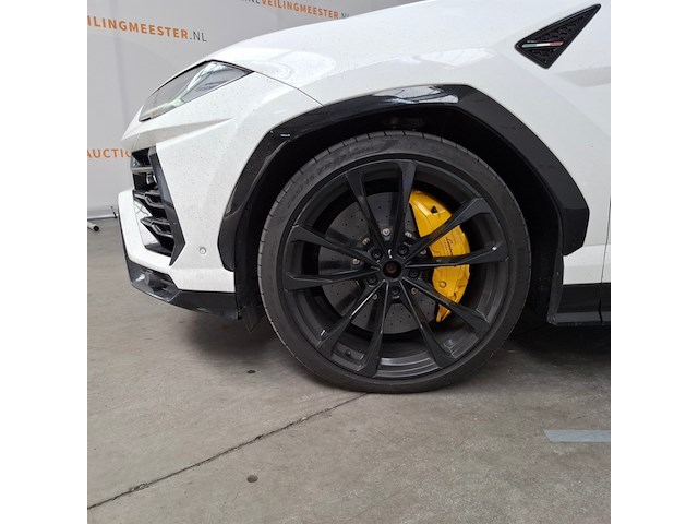 Personenauto, lamborghini, urus - afbeelding 5 van  75