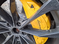 Personenauto, lamborghini, urus - afbeelding 7 van  75