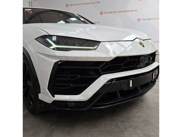 Personenauto, lamborghini, urus - afbeelding 10 van  75