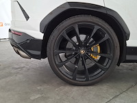 Personenauto, lamborghini, urus - afbeelding 13 van  75