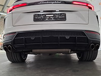 Personenauto, lamborghini, urus - afbeelding 15 van  75