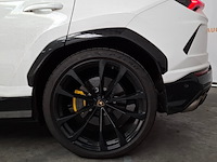 Personenauto, lamborghini, urus - afbeelding 17 van  75