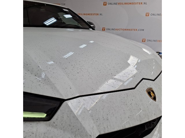 Personenauto, lamborghini, urus - afbeelding 21 van  75