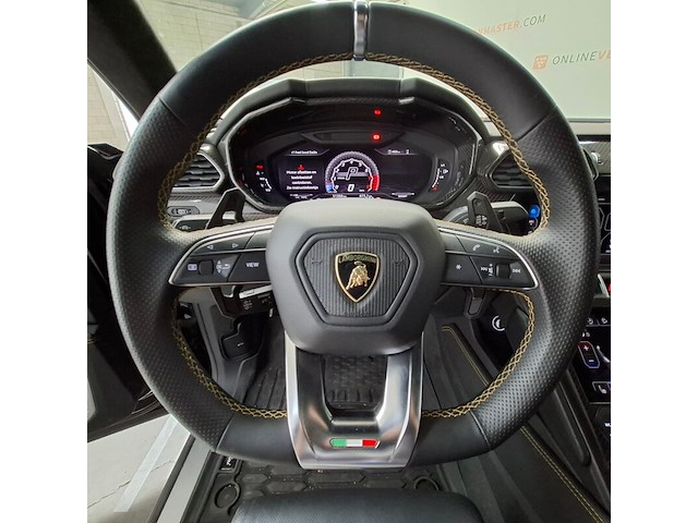 Personenauto, lamborghini, urus - afbeelding 29 van  75