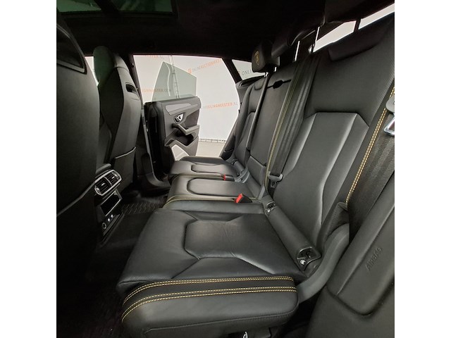 Personenauto, lamborghini, urus - afbeelding 39 van  75