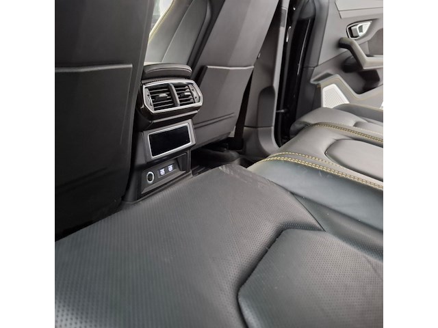 Personenauto, lamborghini, urus - afbeelding 40 van  75