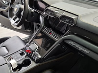 Personenauto, lamborghini, urus - afbeelding 48 van  75