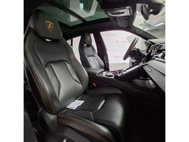 Personenauto, lamborghini, urus - afbeelding 50 van  75