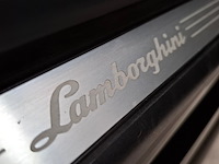 Personenauto, lamborghini, urus - afbeelding 52 van  75