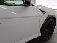 Personenauto, lamborghini, urus - afbeelding 56 van  75