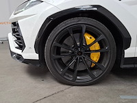 Personenauto, lamborghini, urus - afbeelding 5 van  75