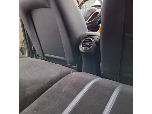 Personenauto, lancia, delta, 1.4-16v oro, 2010 - afbeelding 40 van  59