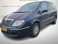 Personenauto, lancia, phedra 3.0-24v v6, 2004 - afbeelding 1 van  2