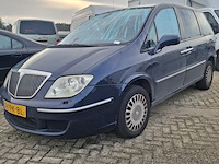 Personenauto, lancia, phedra 3.0-24v v6, 2004 - afbeelding 2 van  2