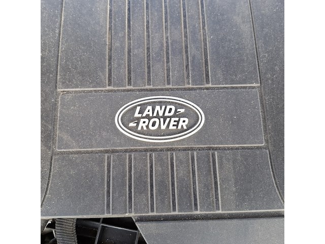 Personenauto land rover, velar 3.0 v6 awd, zwart, bouwjaar 2017 - afbeelding 14 van  74