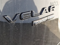 Personenauto land rover, velar 3.0 v6 awd, zwart, bouwjaar 2017 - afbeelding 16 van  74